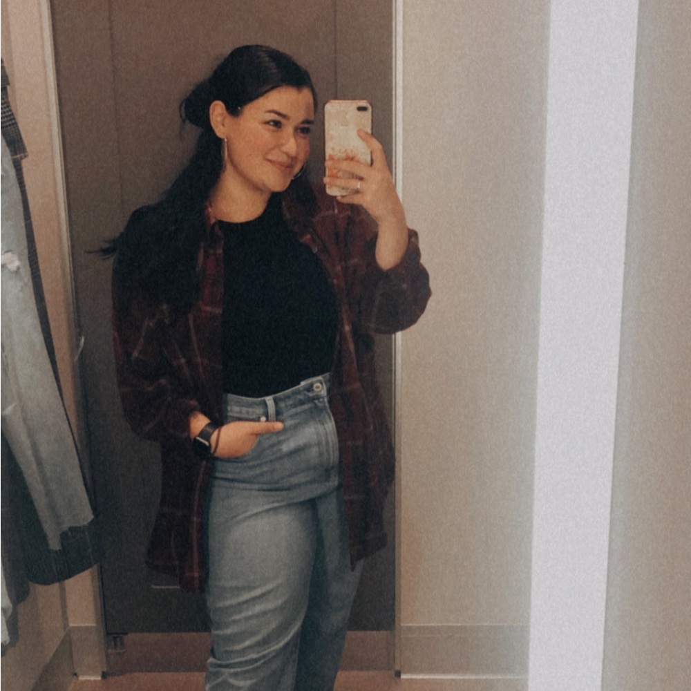 Meet your Posher, Gina